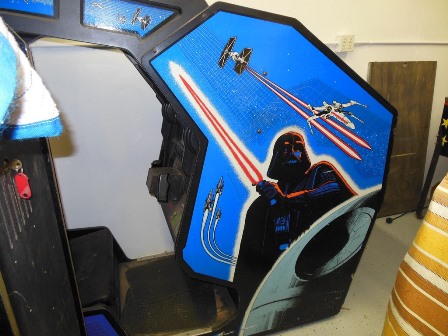 Atari Star Wars cockpit, side