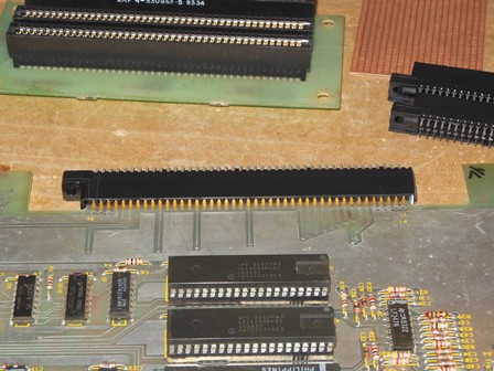 Edge connector fitting