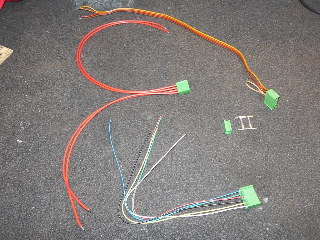 MTC-900 chassis cable set