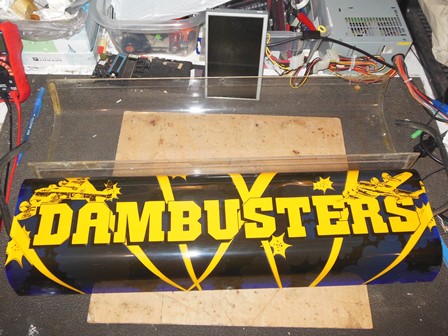 SWR Dambusters marque - front, Plexiroll