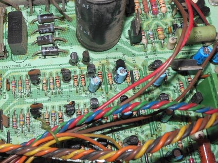 Hantarex MTC-900E chassis on the bench