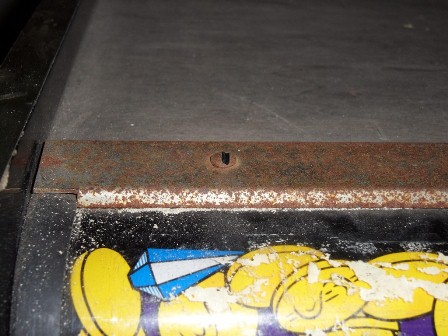 Carriage bolt cut for a screw driver