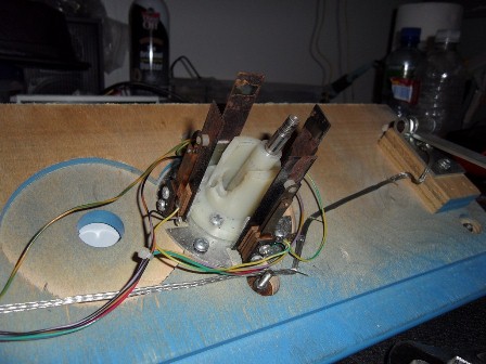 Broken US joystick assembly