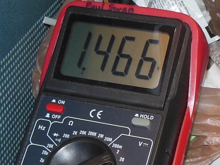 TDA1010 input bias voltage