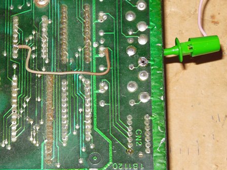 Video signal tap strap