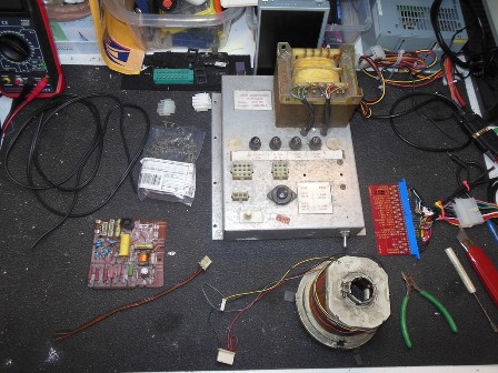 Zaccaria Scramble power transformer, top