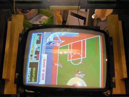 Super Basketball running