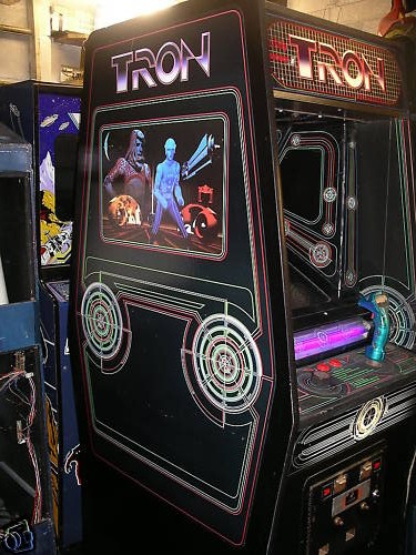 Midway Tron