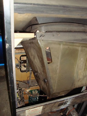 Zaccaria Tron upright - inside